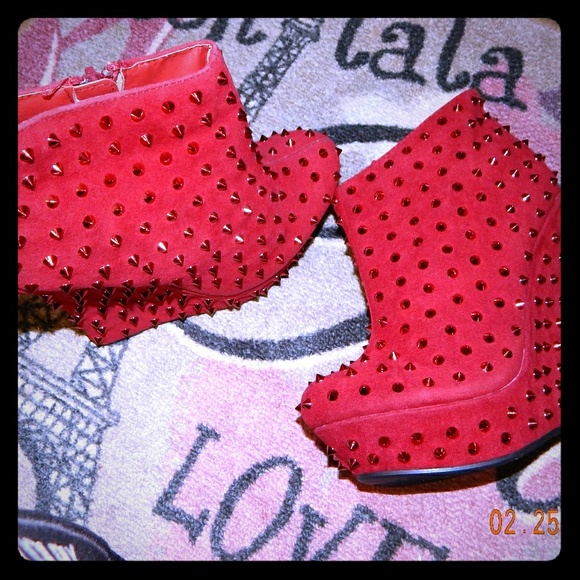 Shoes - NWT RED VELVET SPIKED WEDGE BOOTIES
